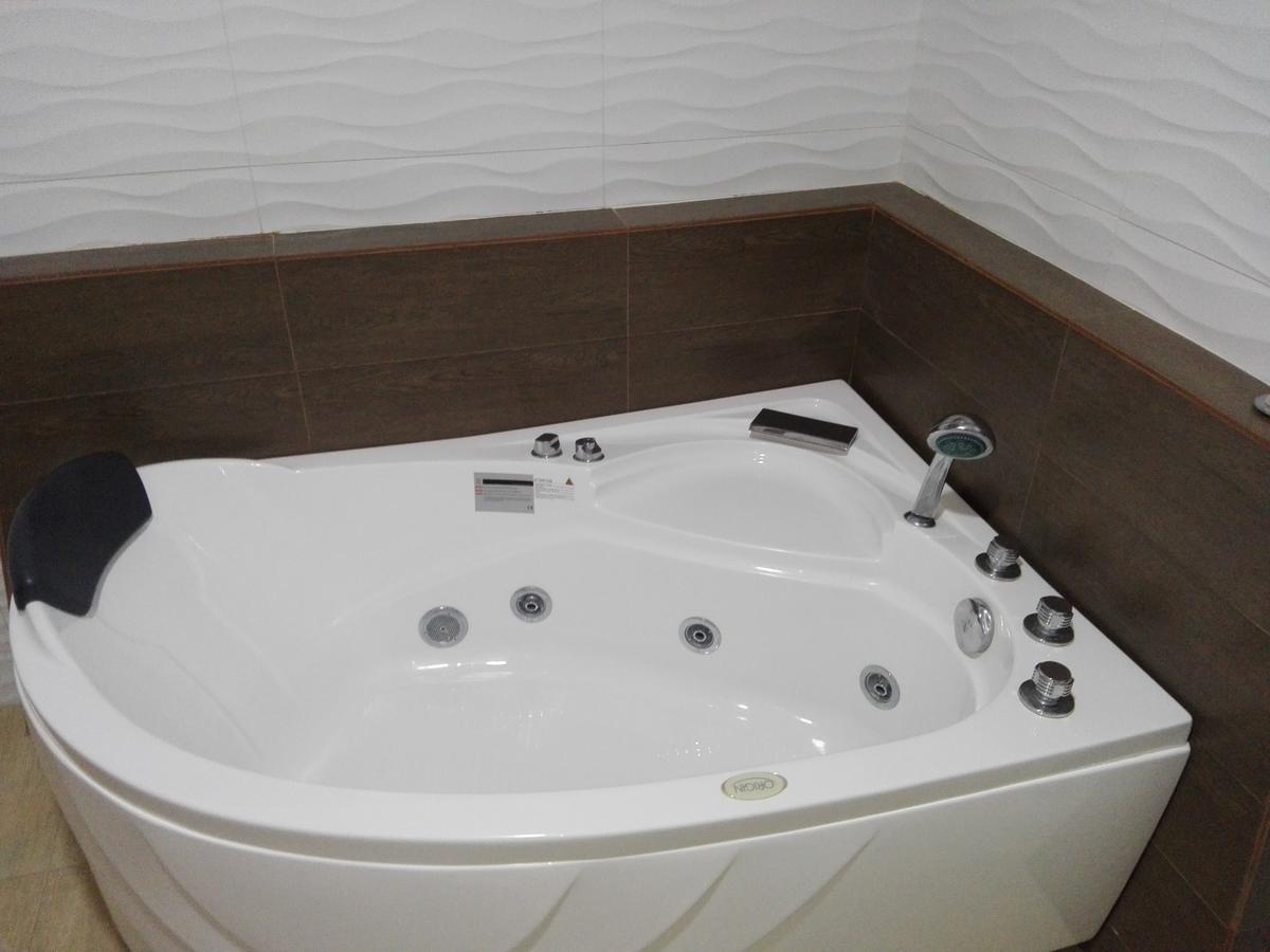 Hotel Vicente De La Vega Chiclayo Eksteriør bilde
